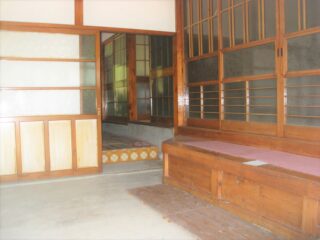 土間