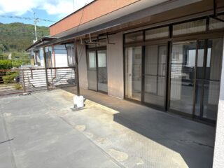 バルコニー①